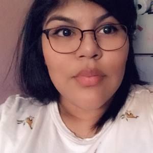 Meet your Posher, Stacy